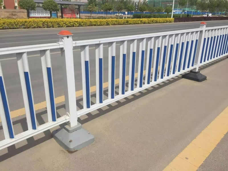 峰峰矿防眩目道路护栏