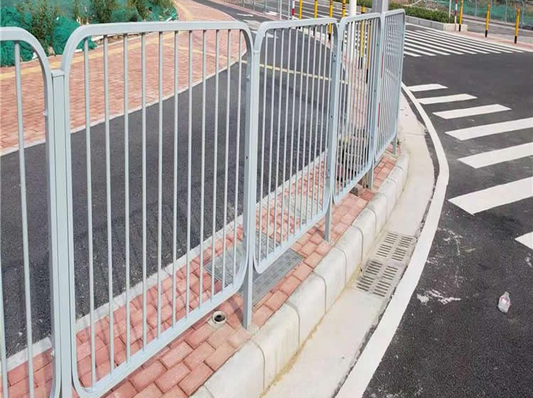 峰峰矿港式道路护栏